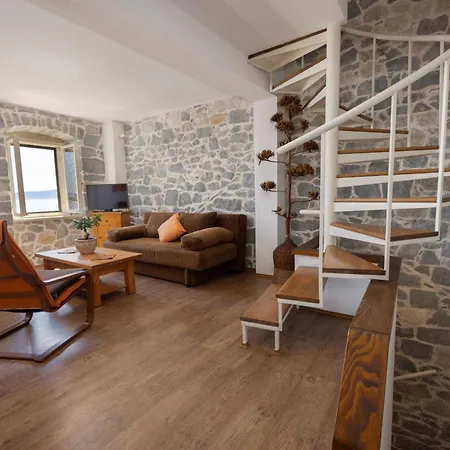 Jasminka ポドゥゴラ