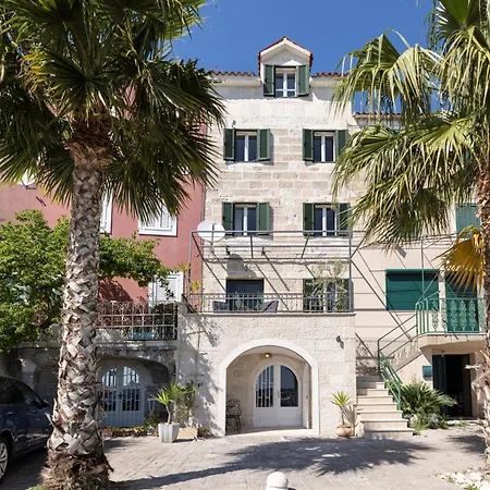 Jasminka アパート *