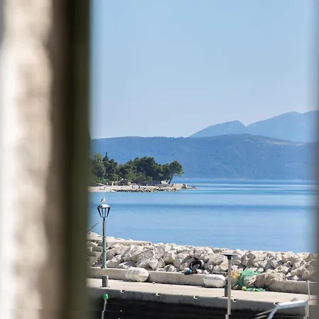 Jasminka * Podgora (Split-Dalmatia)